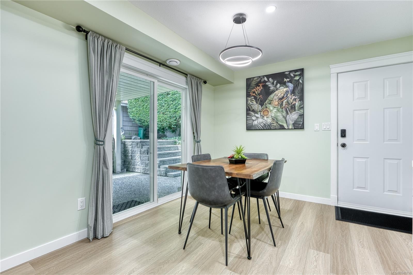 6381 Icarus Dr, Nanaimo, BC