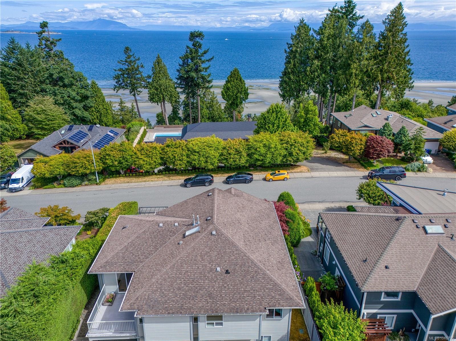 6381 Icarus Dr, Nanaimo, BC