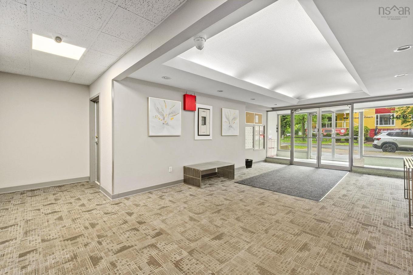 404 990 Mclean Street, Halifax, NS - Indoor