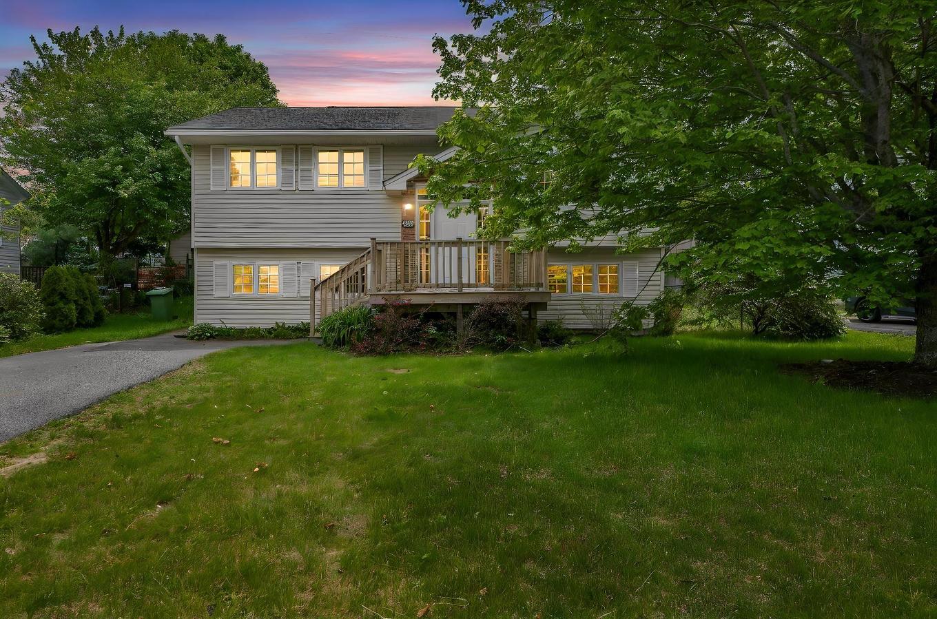 186 Avenue Du Portage, Dartmouth, NS