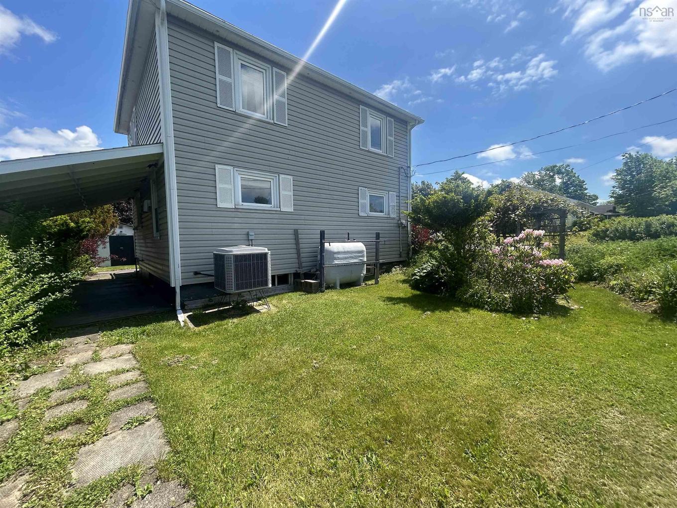 68 Mackinnon Street, Antigonish, NS