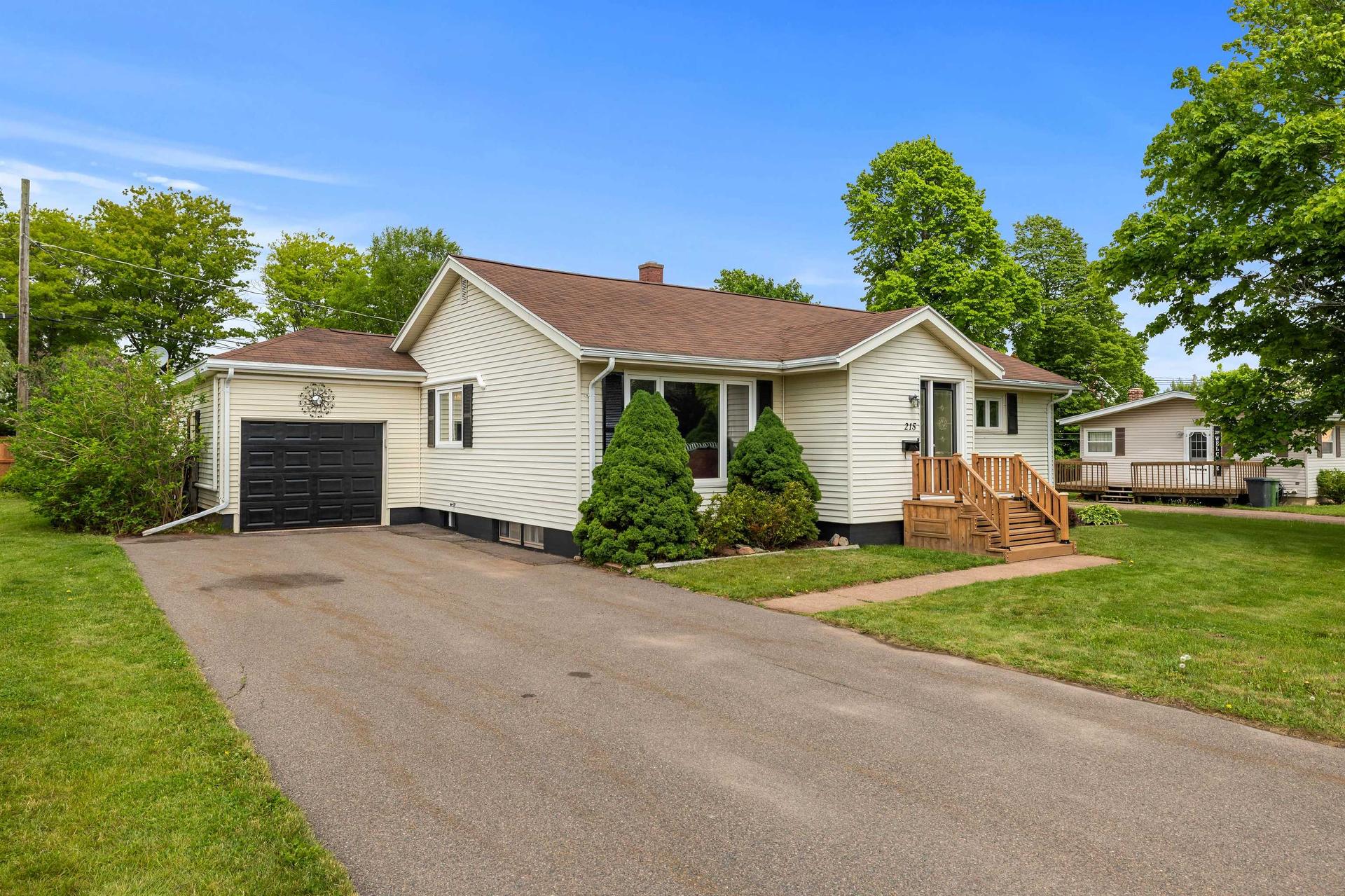 215 Maple Avenue, Summerside, PE
