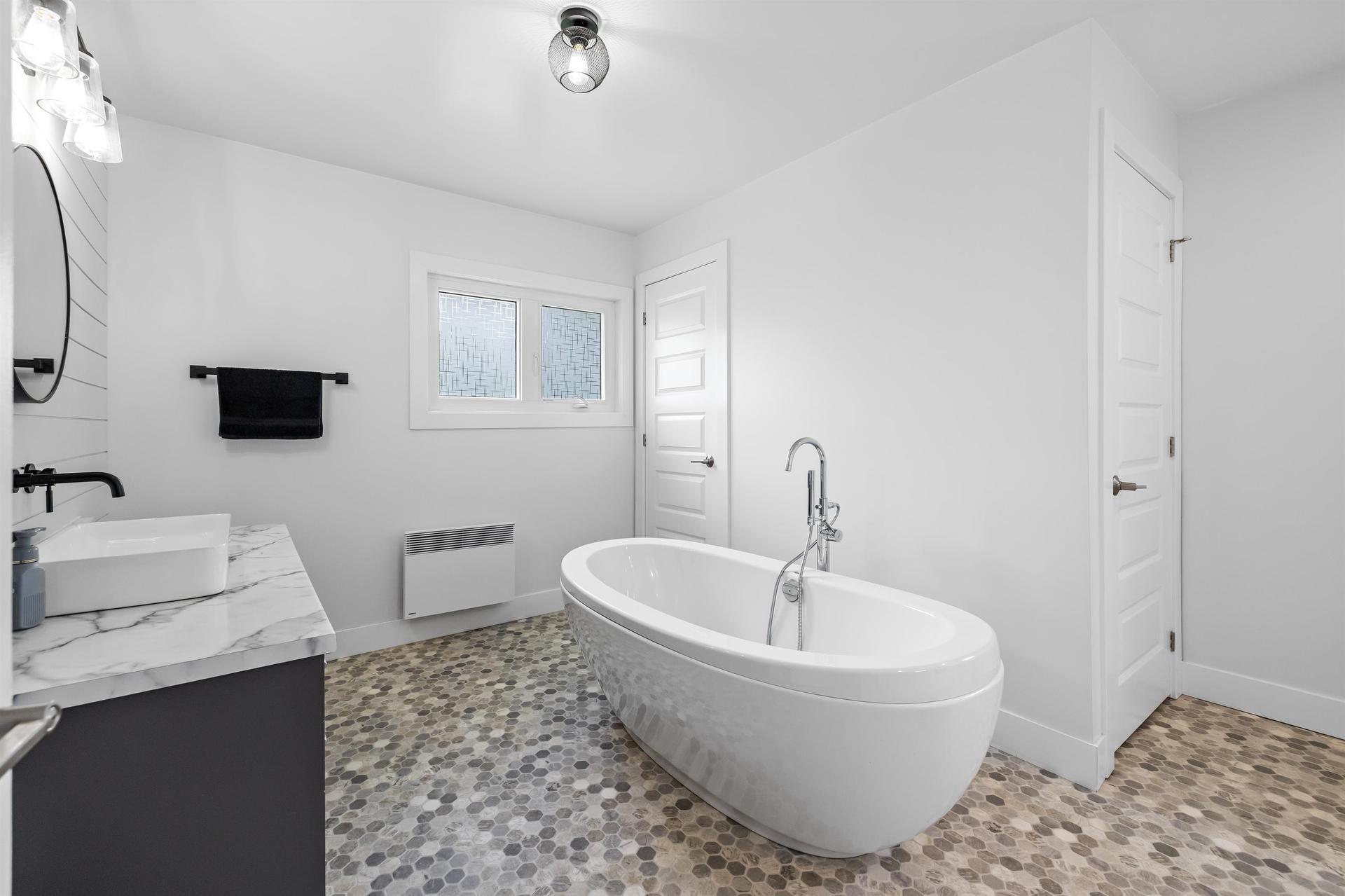215 Maple Avenue, Summerside, PE