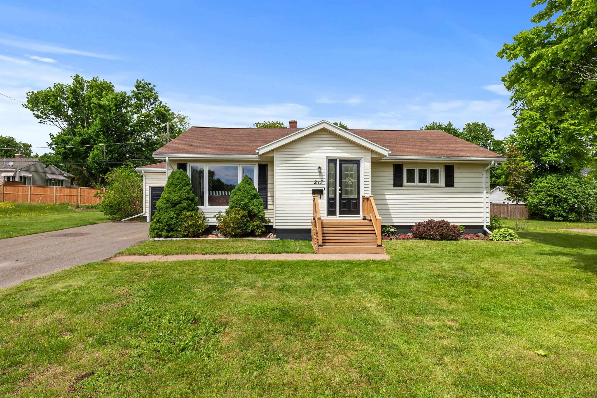 215 Maple Avenue, Summerside, PE