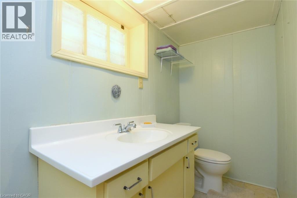 28 St Clair Avenue, Hamilton, ON