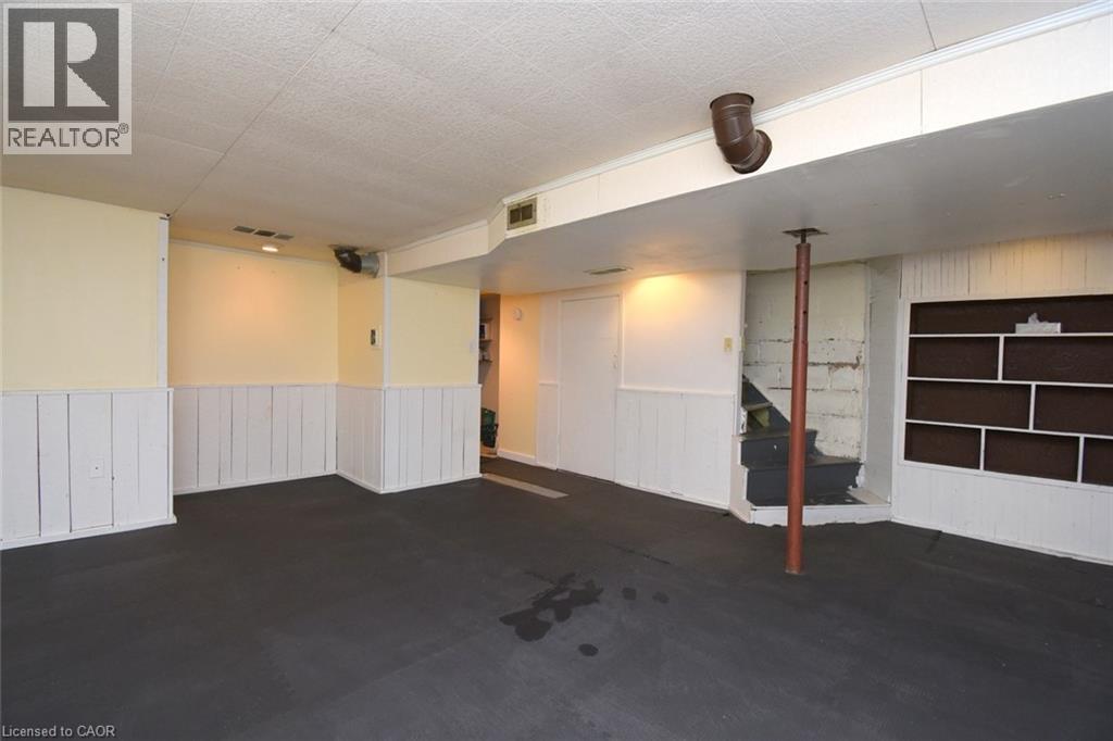 28 St Clair Avenue, Hamilton, ON
