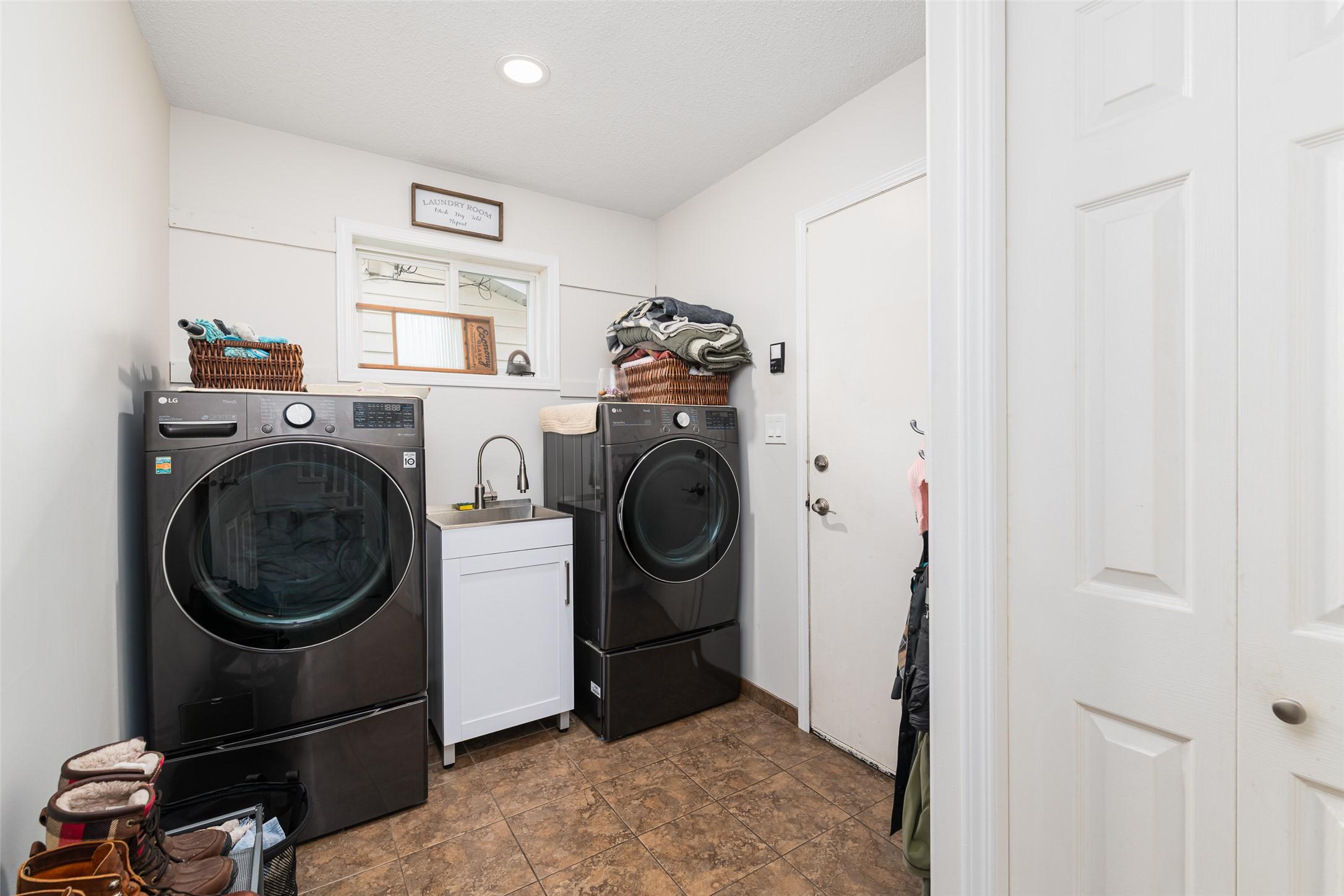 516 25Th Avenue, Creston, BC