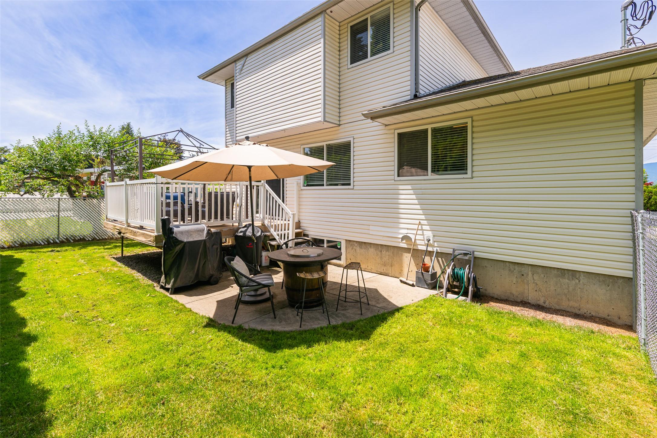 516 25Th Avenue, Creston, BC