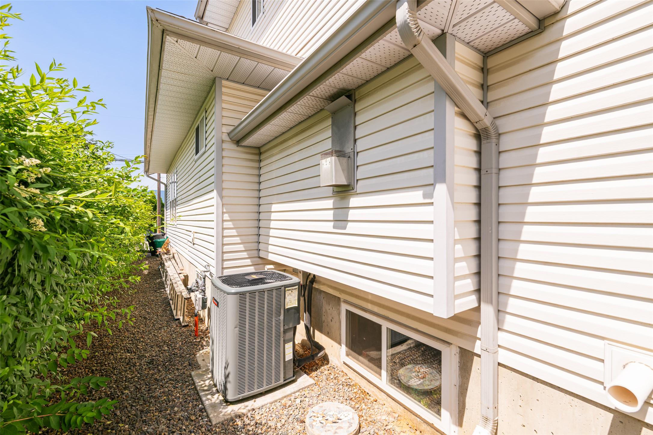 516 25Th Avenue, Creston, BC