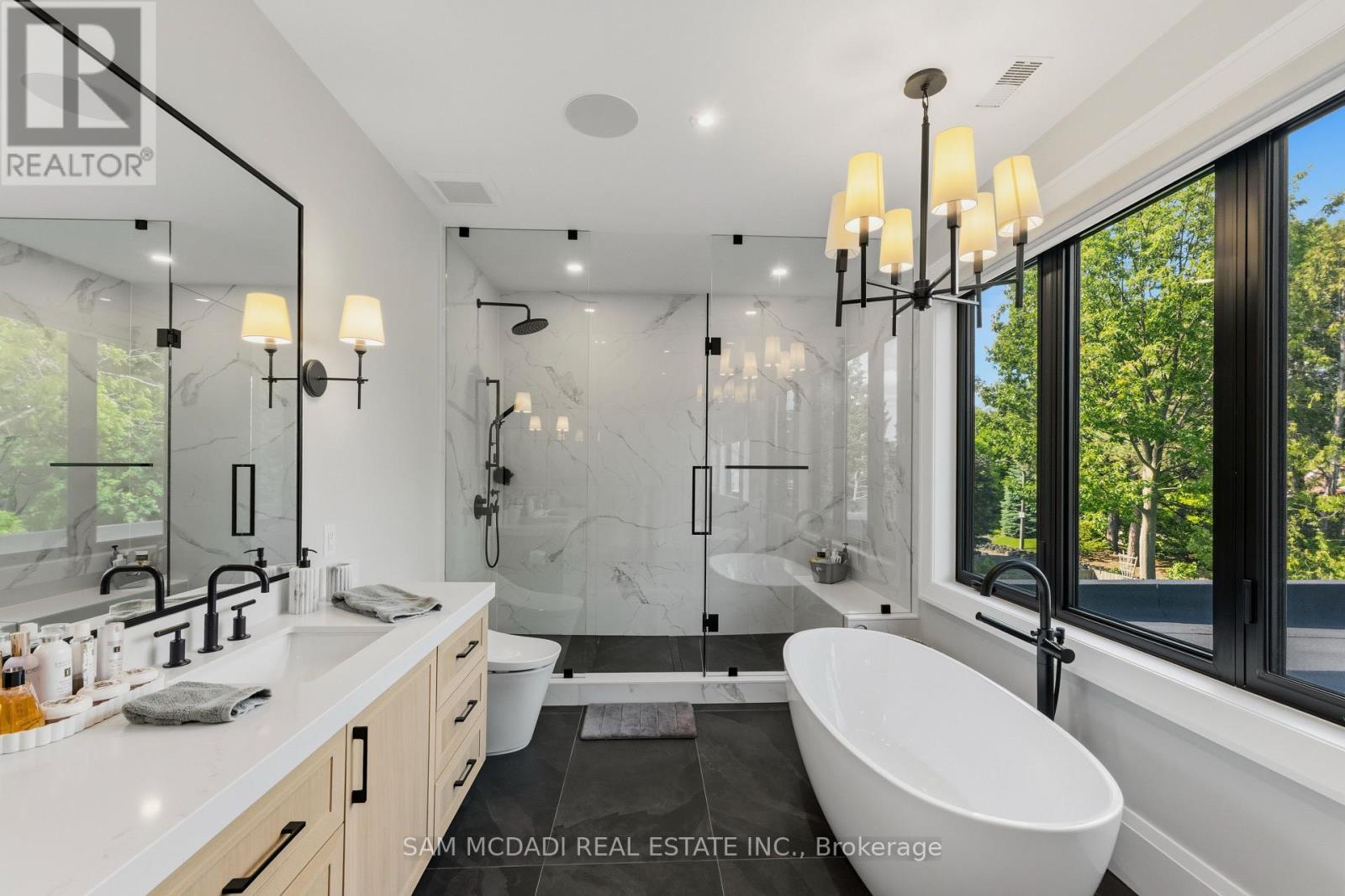 899 Danforth Place, Burlington, ON