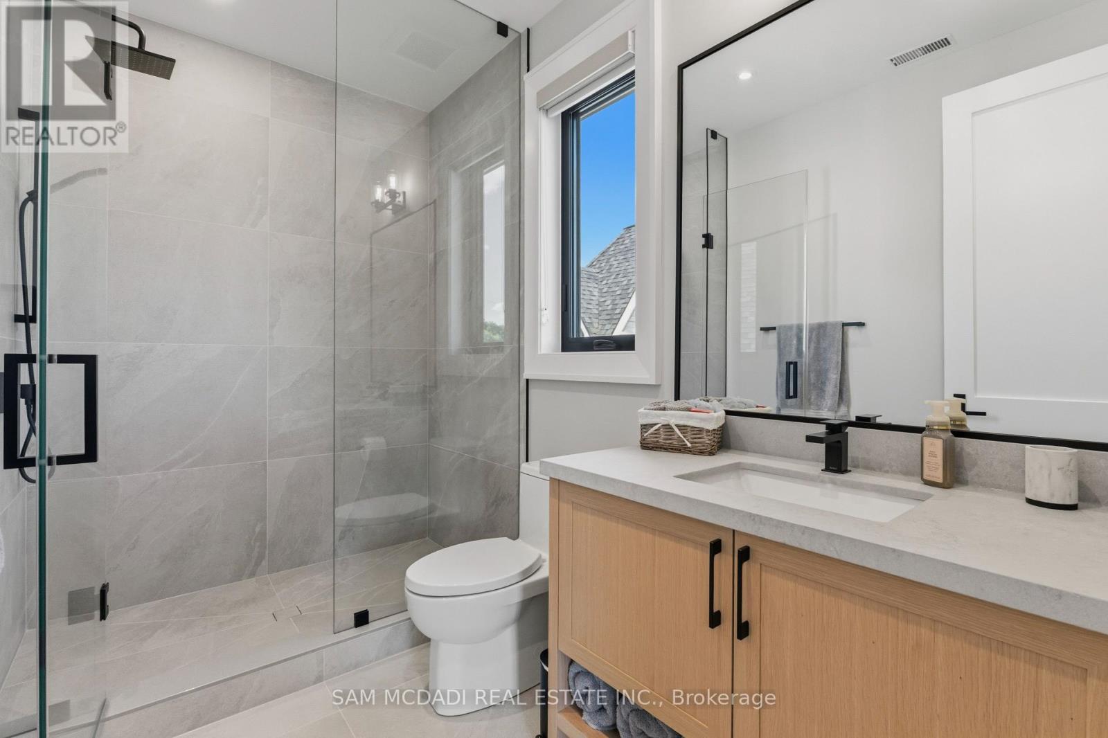 899 Danforth Place, Burlington, ON