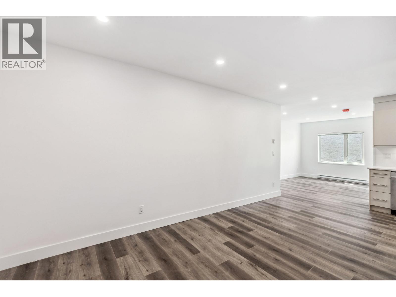 1635 Marine Drive, North Vancouver, BC