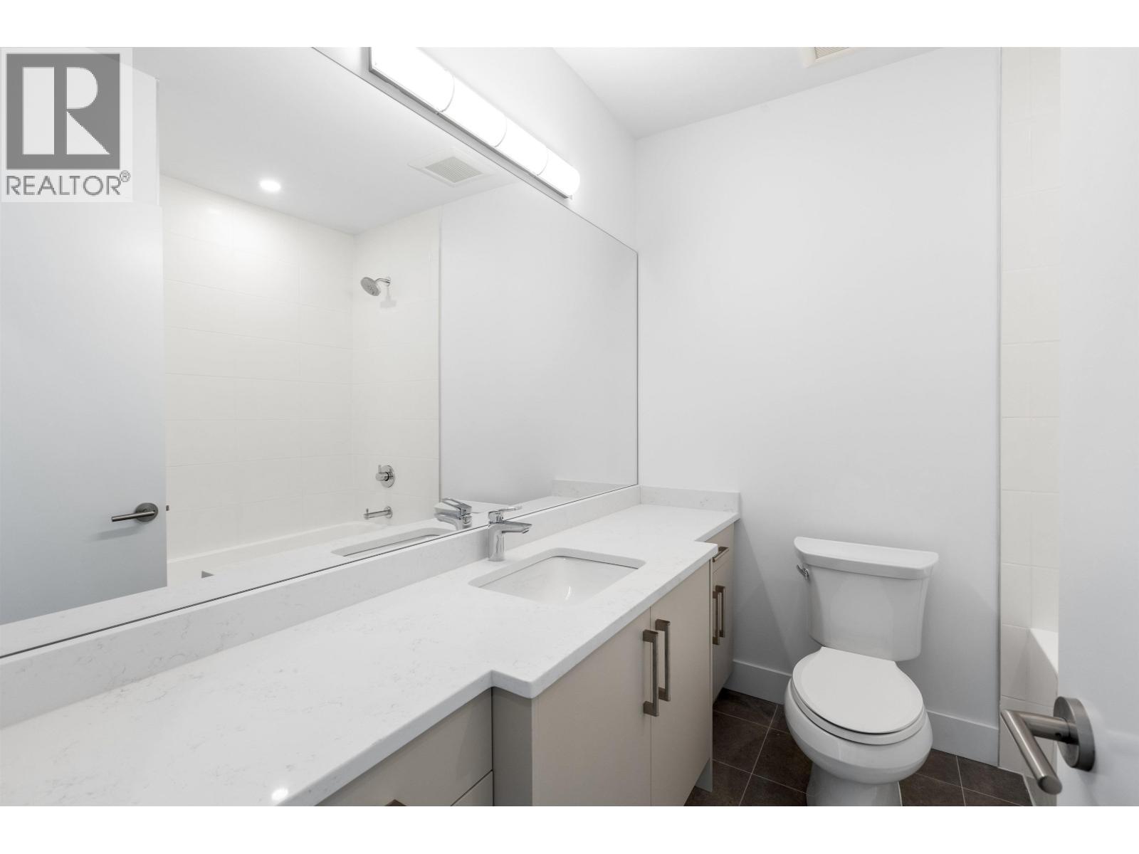 1635 Marine Drive, North Vancouver, BC