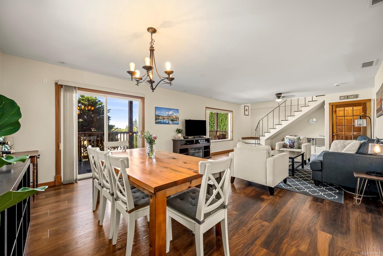 297 Rodello St, Comox, BC