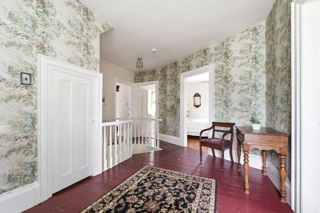 Mud Room - 277C Ch. Front, Clarendon, QC