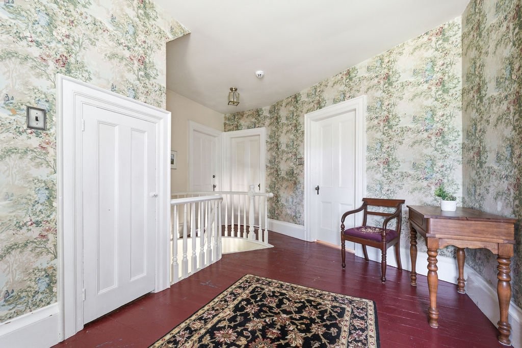 Mud Room - 277C Ch. Front, Clarendon, QC