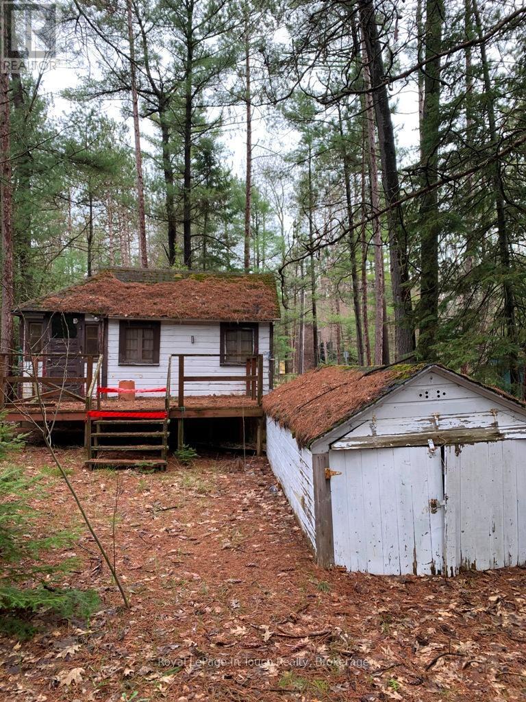 327 Tiny Beaches Road N, Tiny, ON