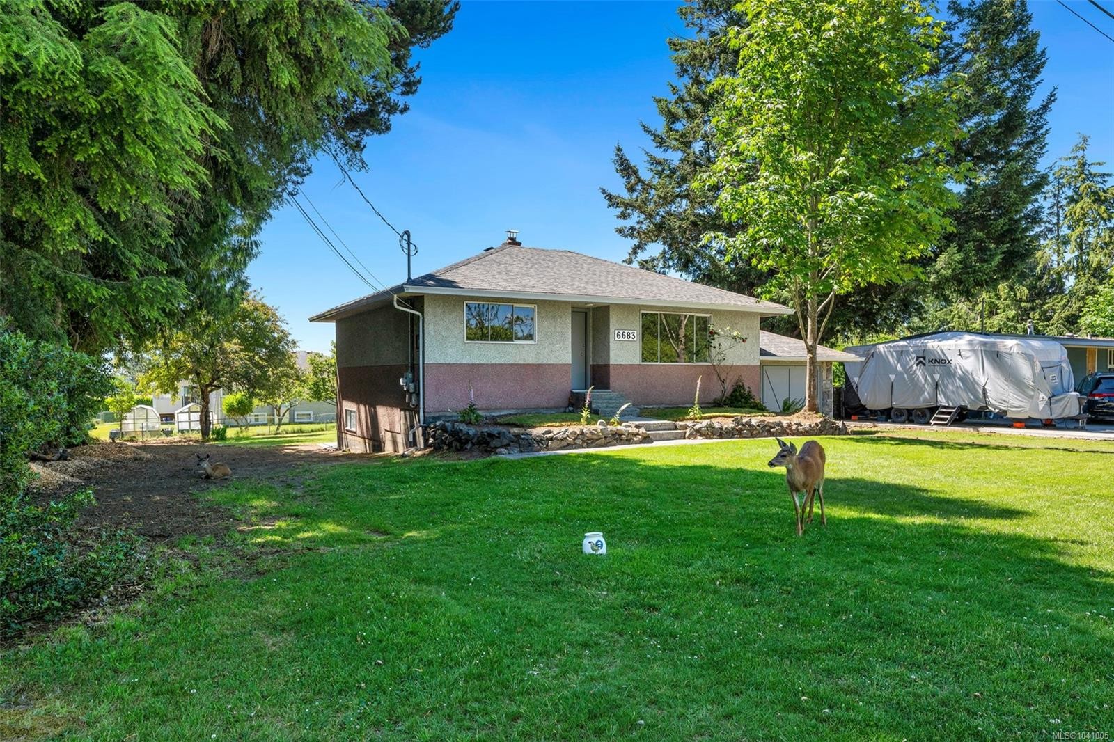 6683 Lincroft Rd, Sooke, BC
