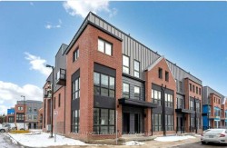 150 Alton Crescent Vaughan, ON L4J 0M1