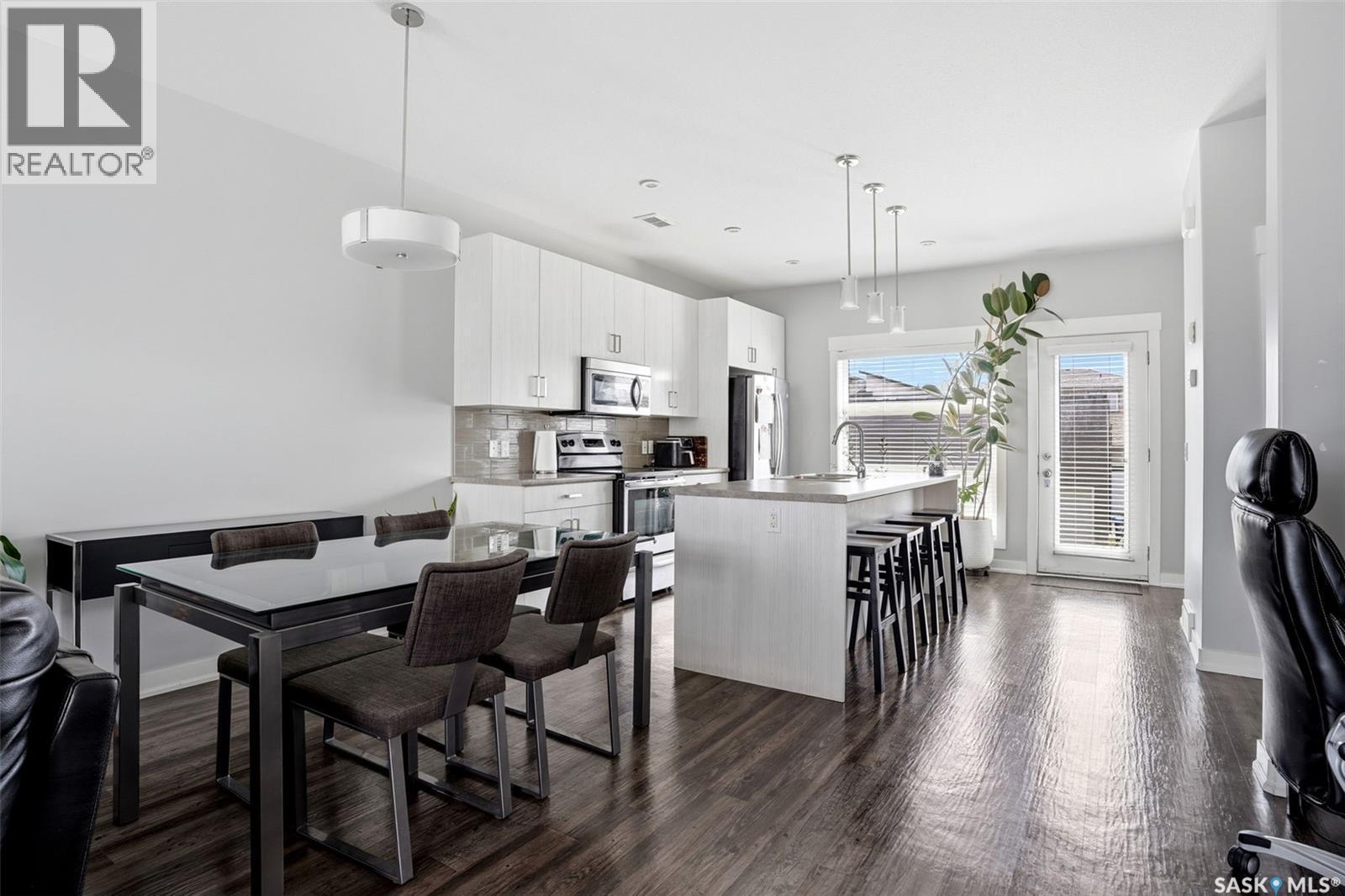 5736 Glide Crescent, Regina, SK