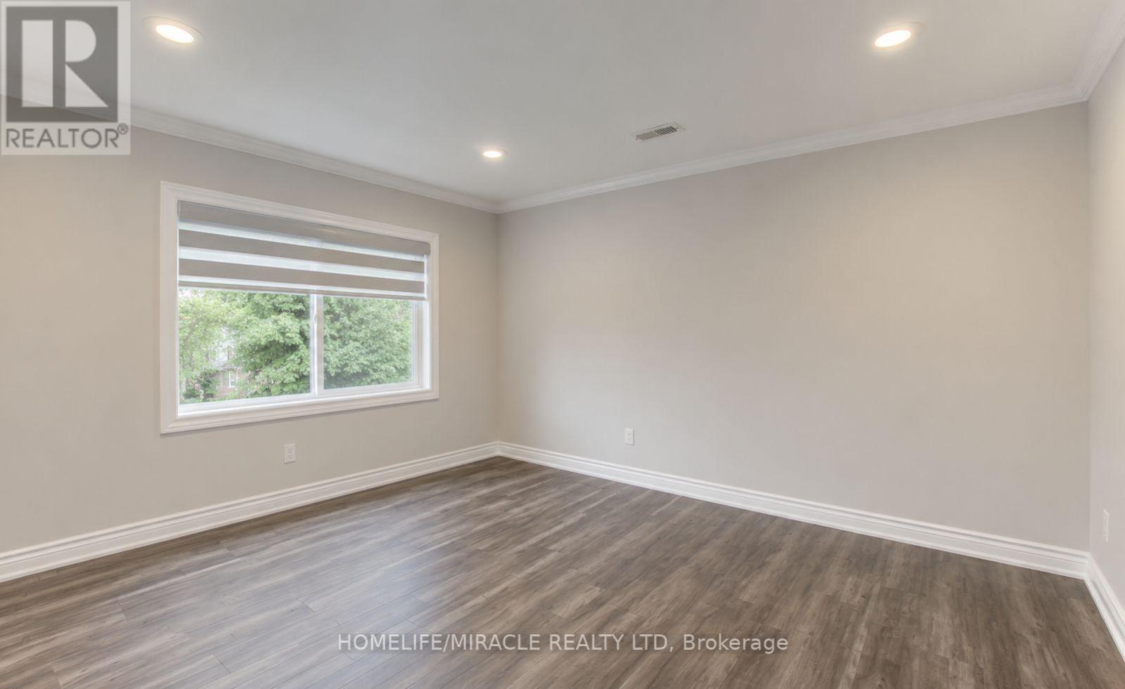 142 Cornerbrook Crescent, Waterloo, ON