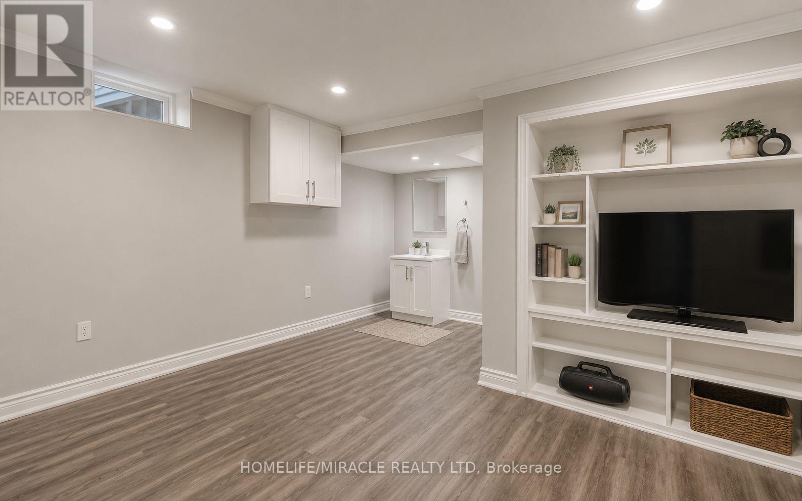 142 Cornerbrook Crescent, Waterloo, ON