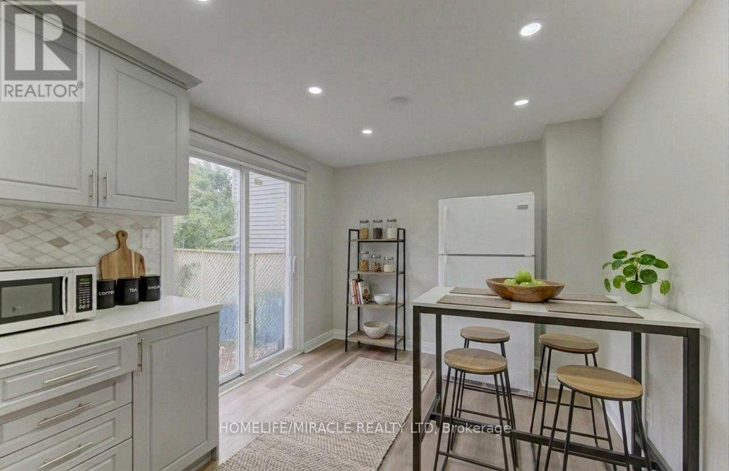 142 Cornerbrook Crescent, Waterloo, ON