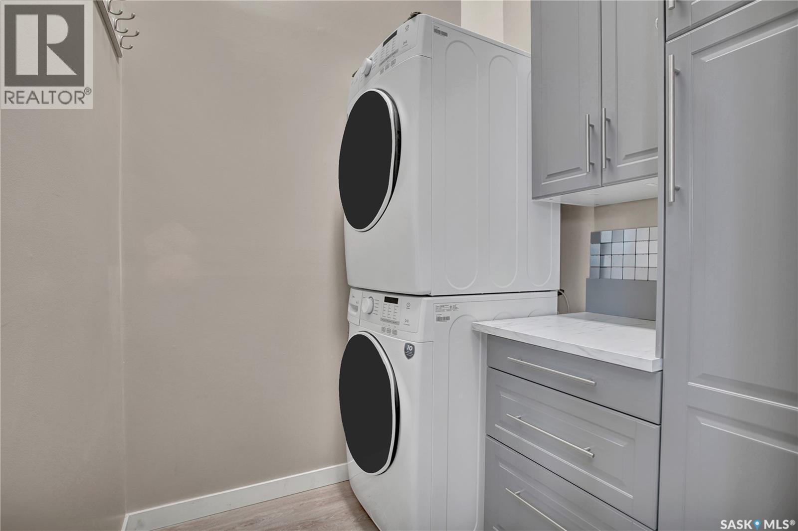 119 Pezer Crescent, Saskatoon, SK
