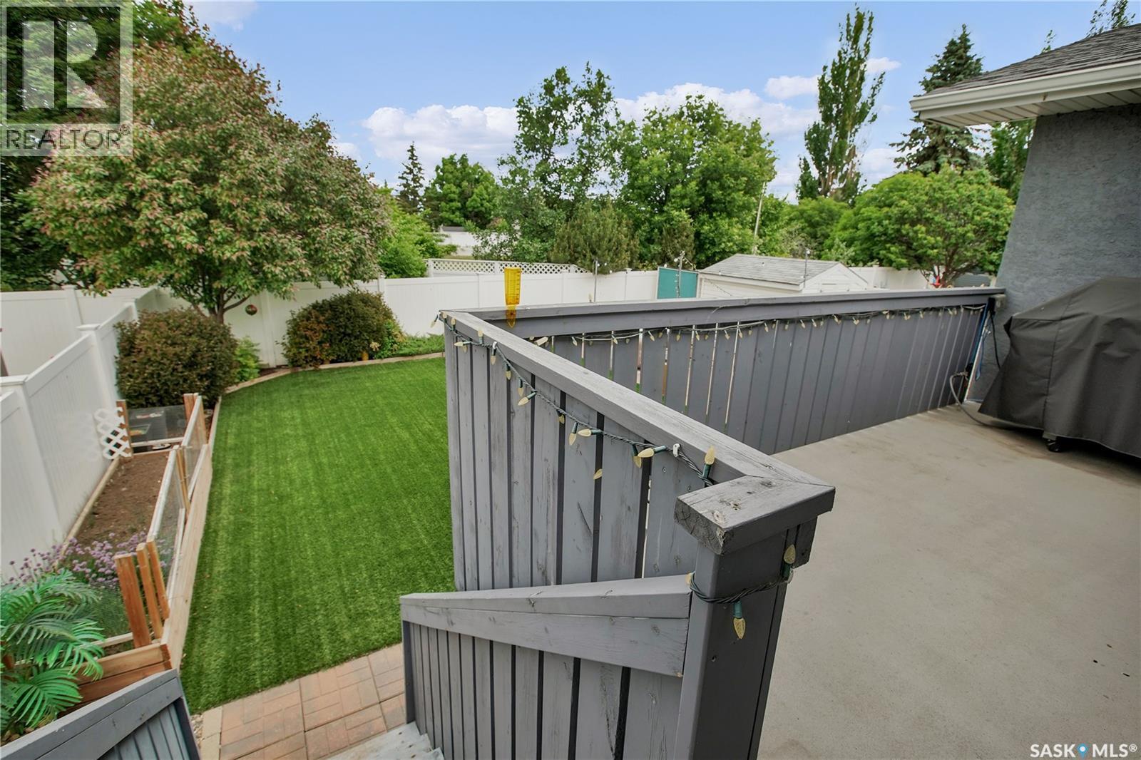 119 Pezer Crescent, Saskatoon, SK