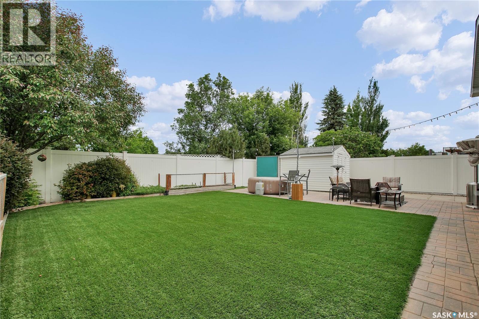 119 Pezer Crescent, Saskatoon, SK