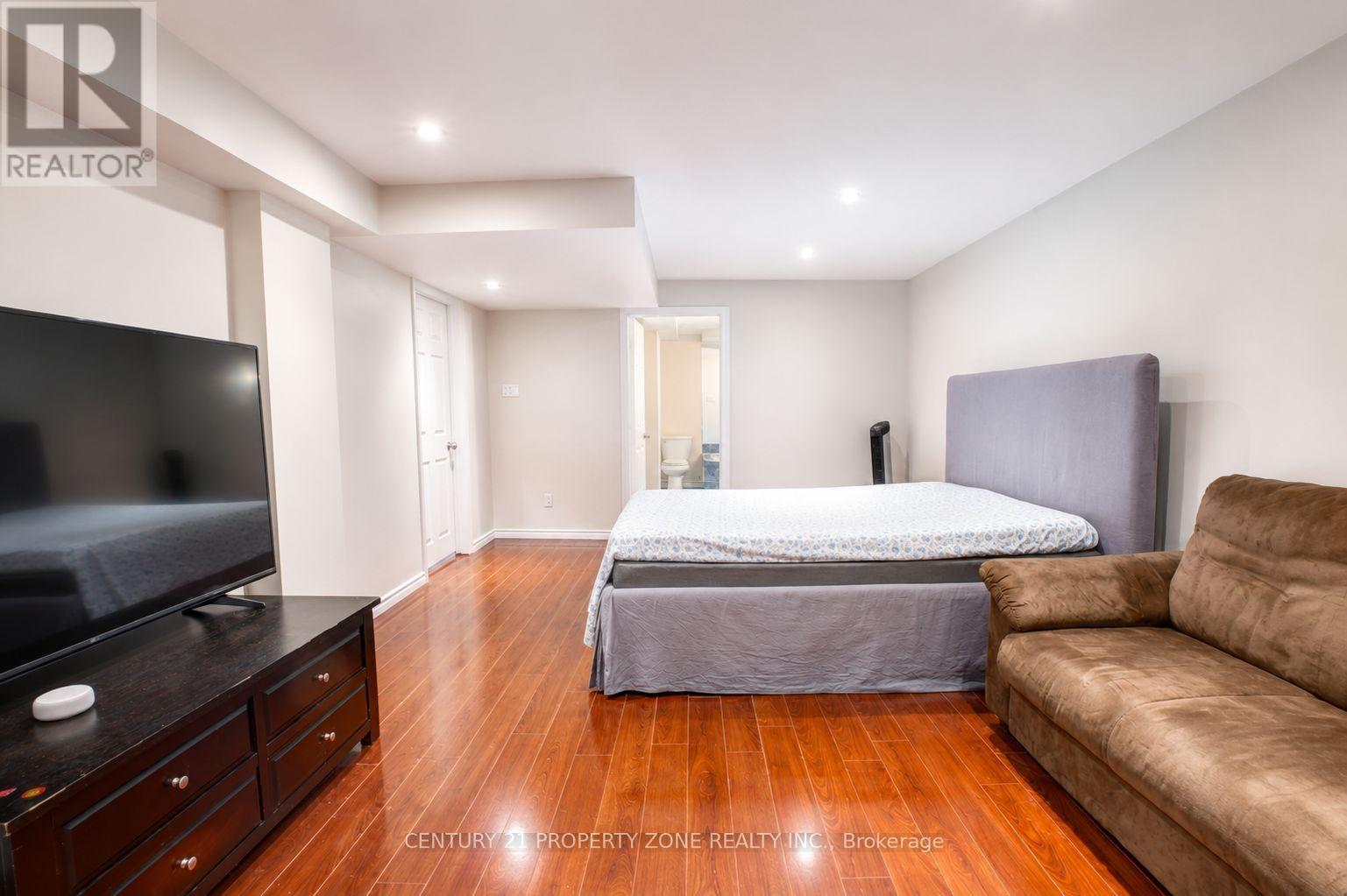 5660 Bell Harbour Drive, Mississauga, ON