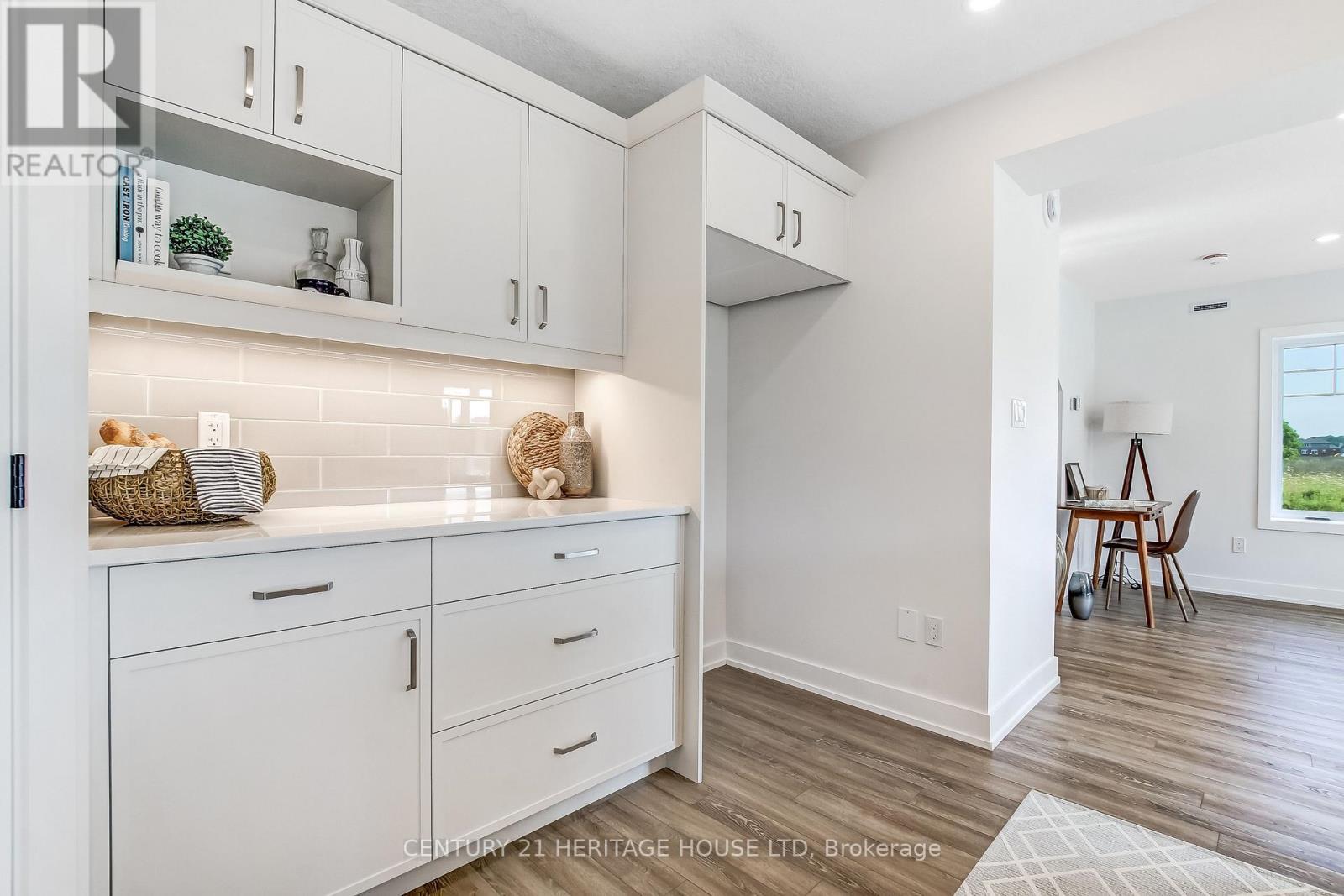 36 Hawks Gate, Central Elgin, ON - Indoor