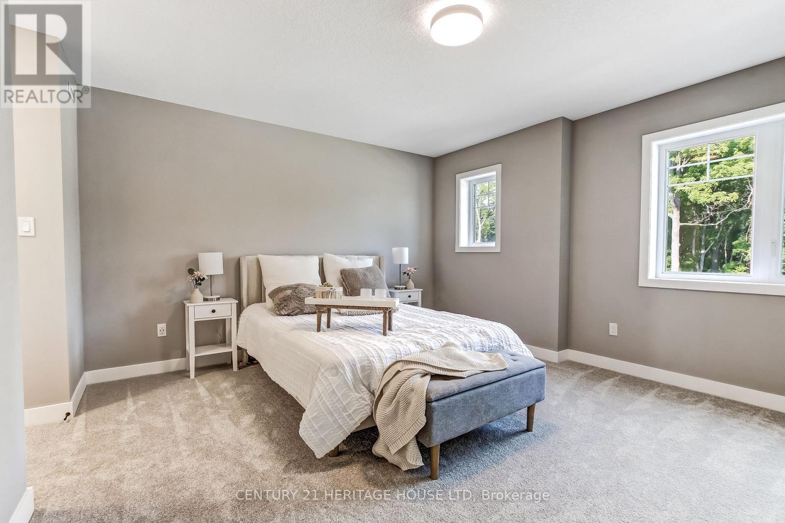 36 Hawks Gate, Central Elgin, ON - Indoor Photo Showing Bedroom