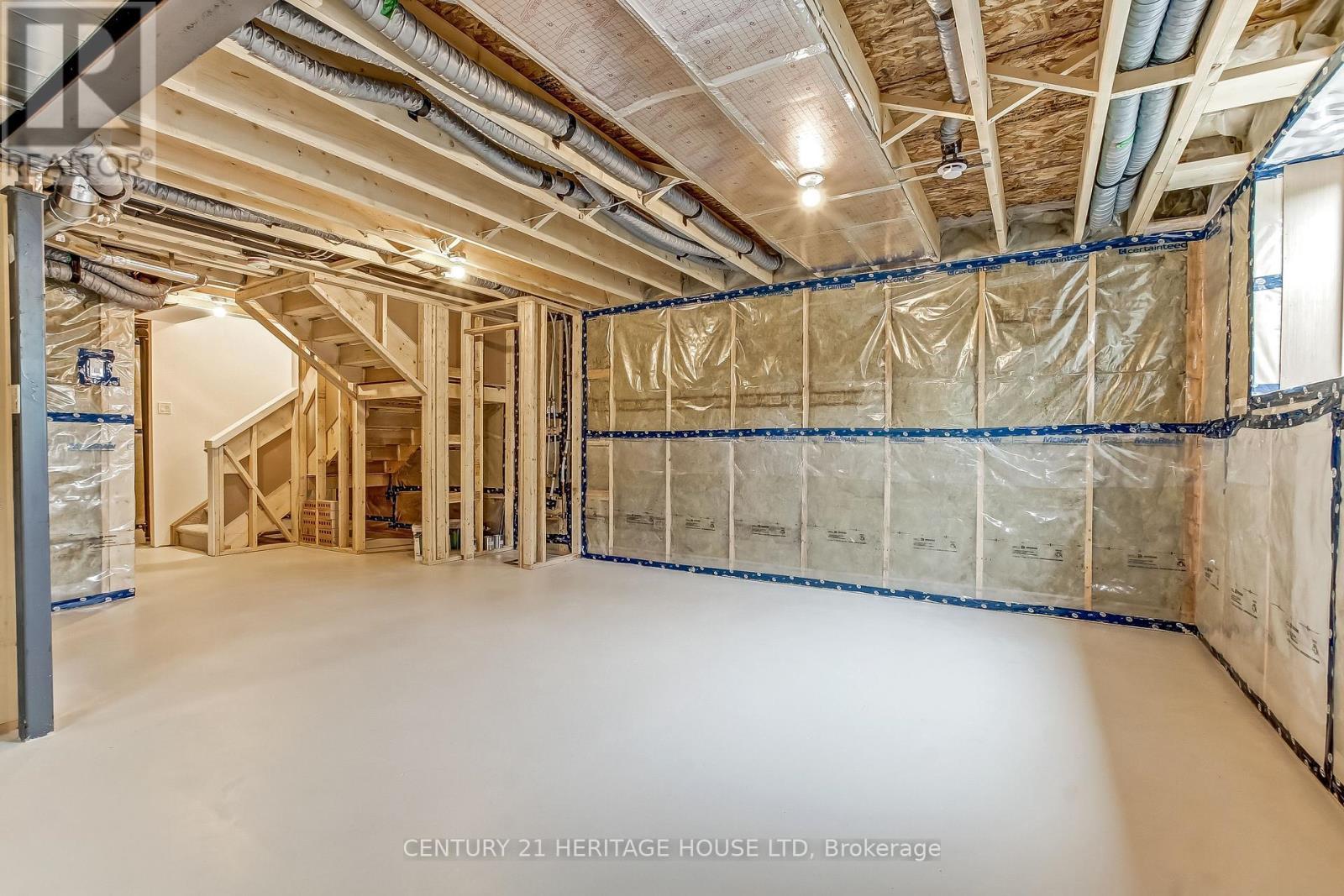 36 Hawks Gate, Central Elgin, ON - Indoor Photo Showing Basement