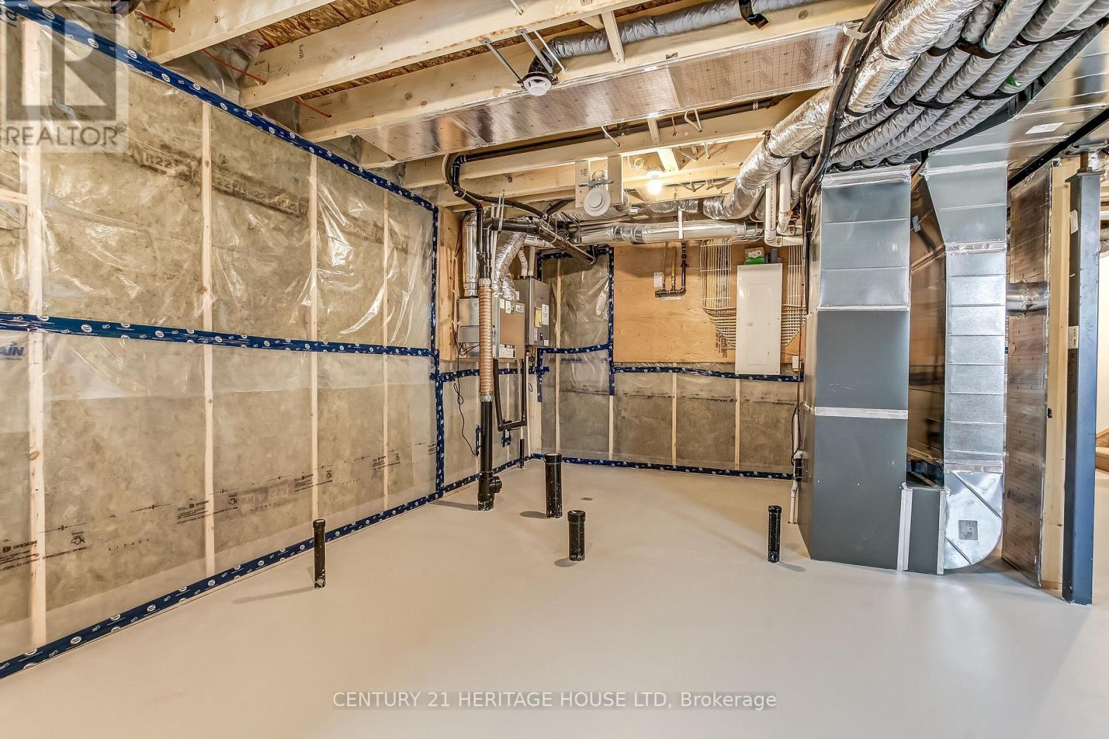 36 Hawks Gate, Central Elgin, ON - Indoor Photo Showing Basement