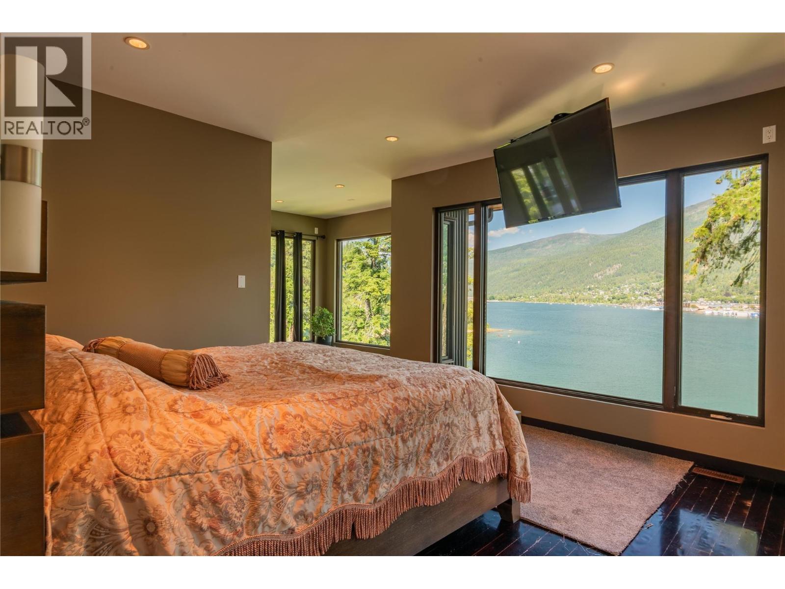 59 Johnstone Road, Nelson, BC
