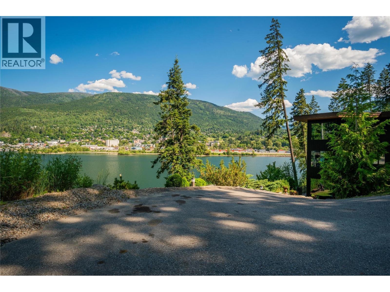 59 Johnstone Road, Nelson, BC