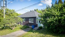 381 MERIDIAN AVENUE Temiskaming Shores (Haileybury), ON P0J 1K0