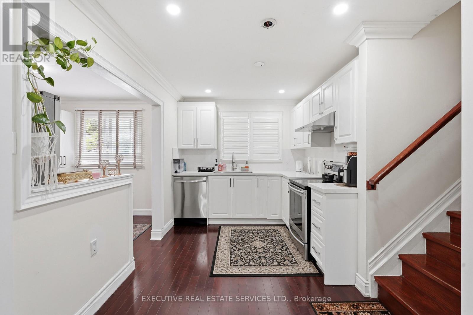 207 Christopher Drive, Cambridge, ON