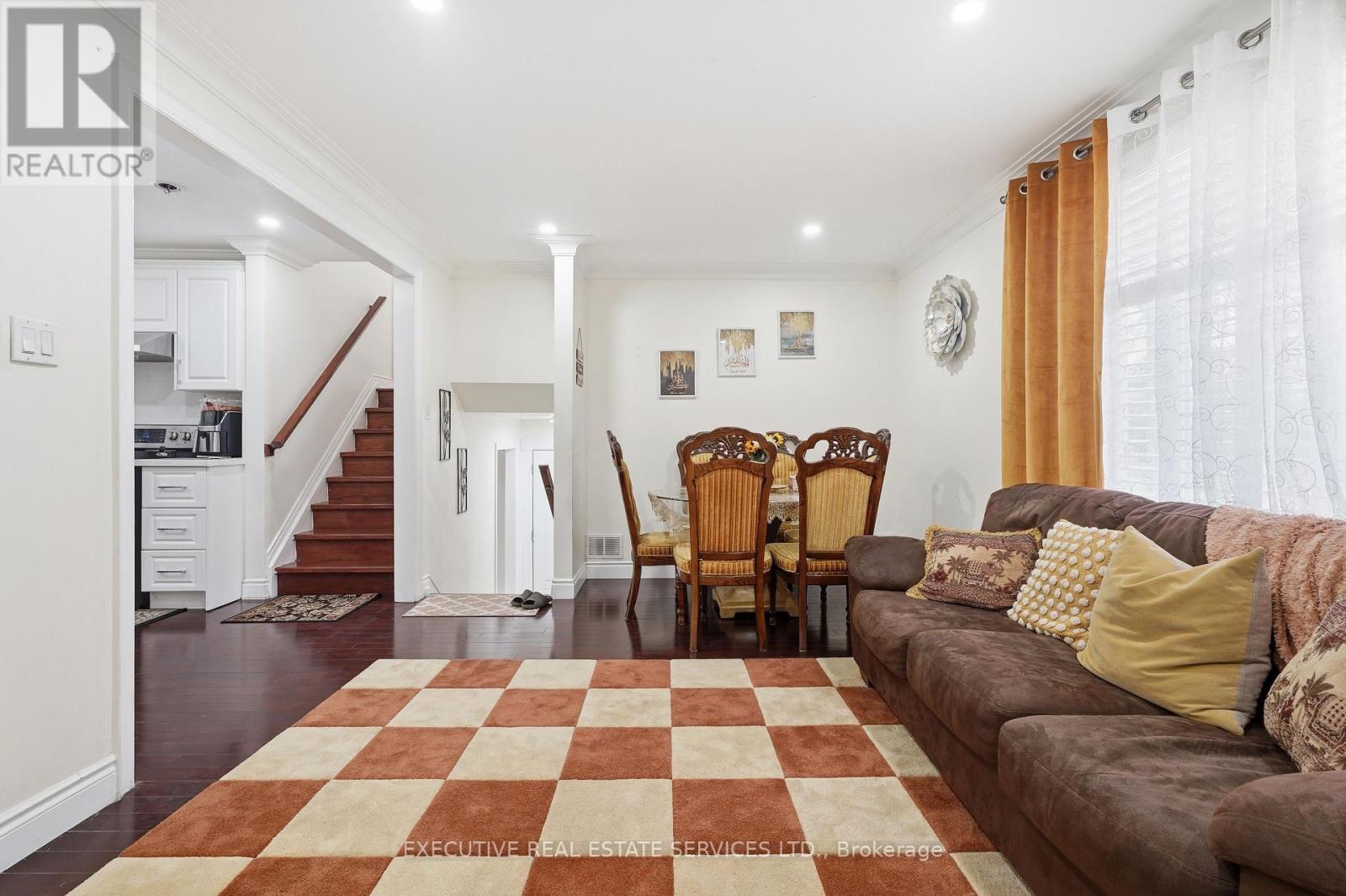 207 Christopher Drive, Cambridge, ON