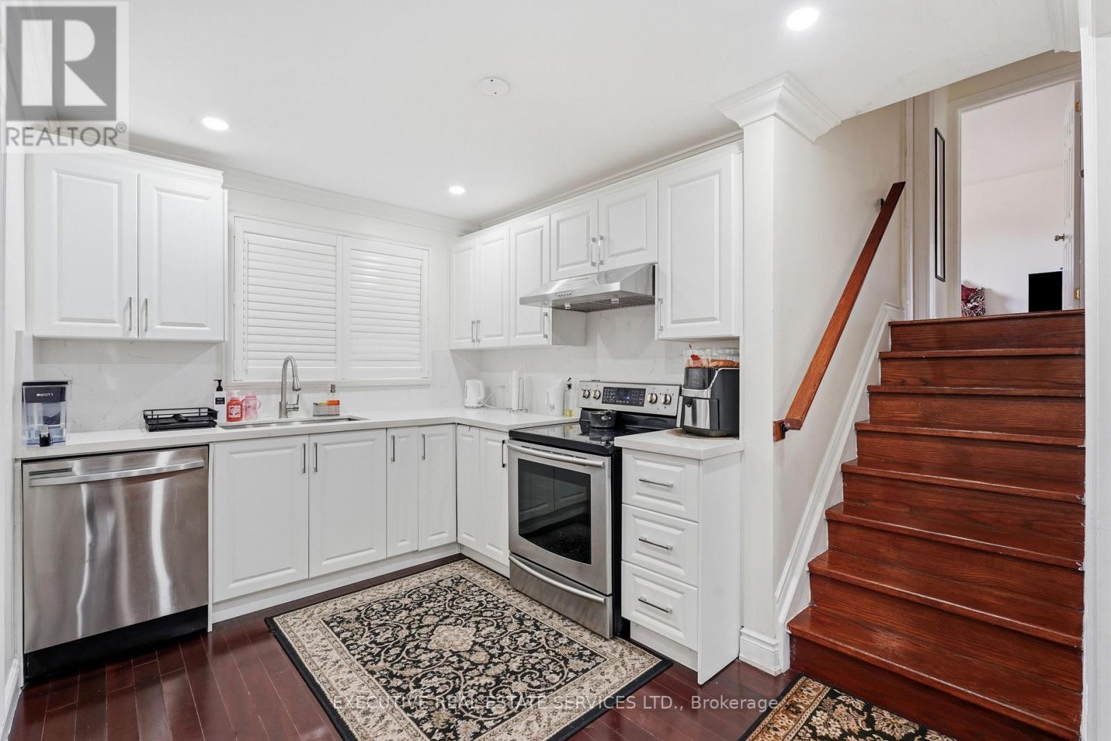 207 Christopher Drive, Cambridge, ON