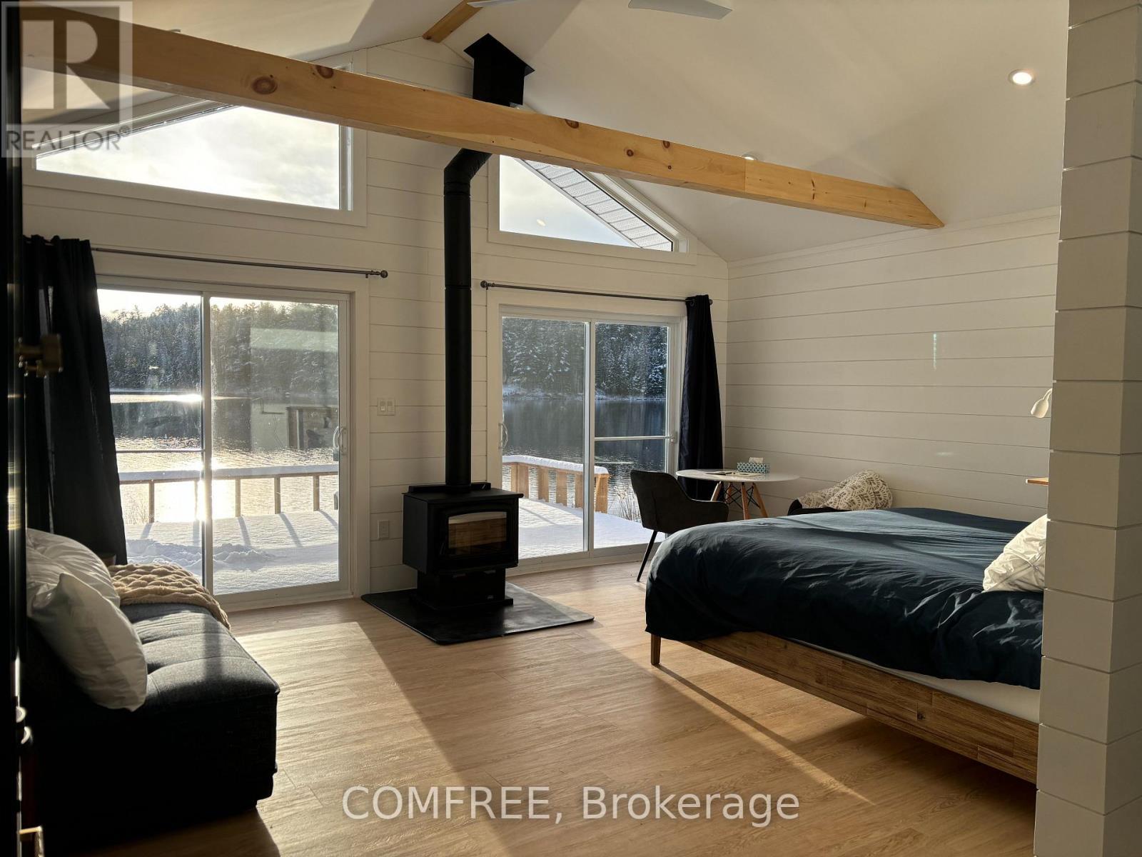 8863 Highway 17 E, Calvin, ON