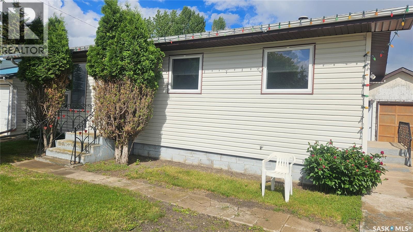 310 2Nd Avenue, Cudworth, SK