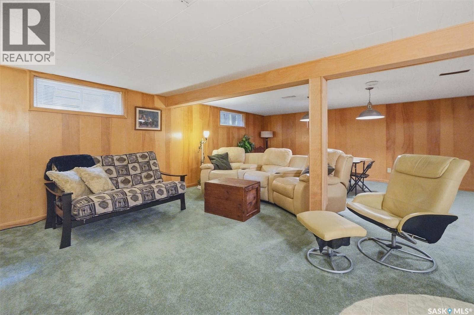 201 Garrison Crescent, Saskatoon, SK