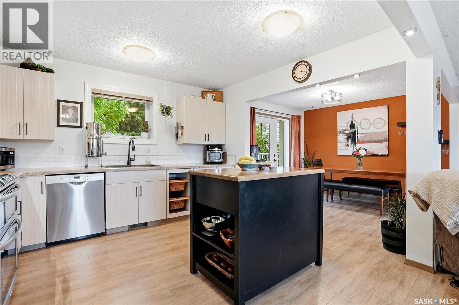 447 Ball Way, Saskatoon, SK