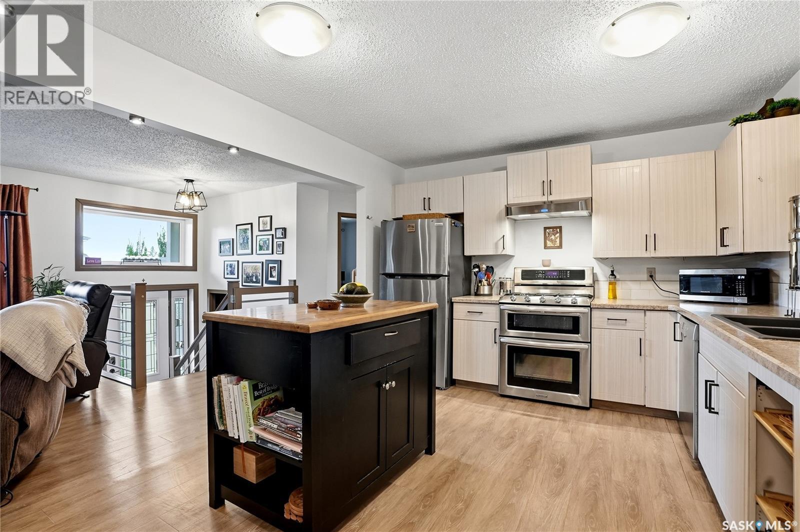 447 Ball Way, Saskatoon, SK