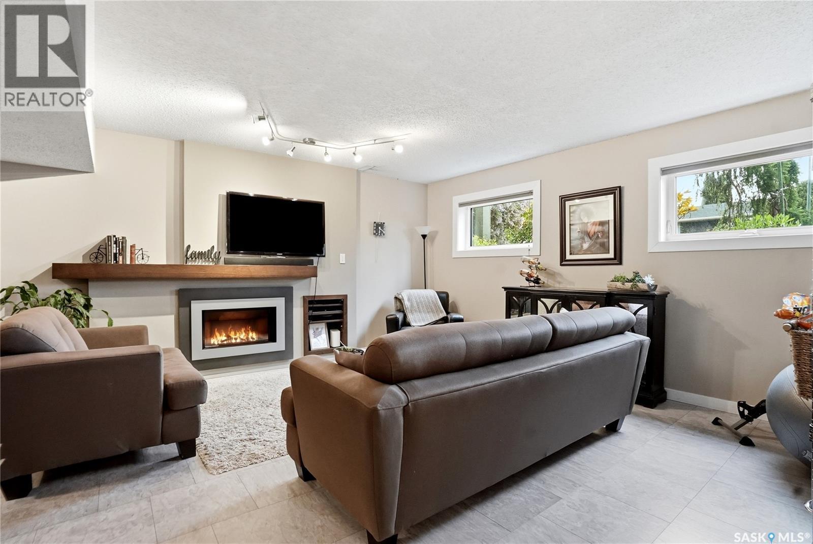 447 Ball Way, Saskatoon, SK