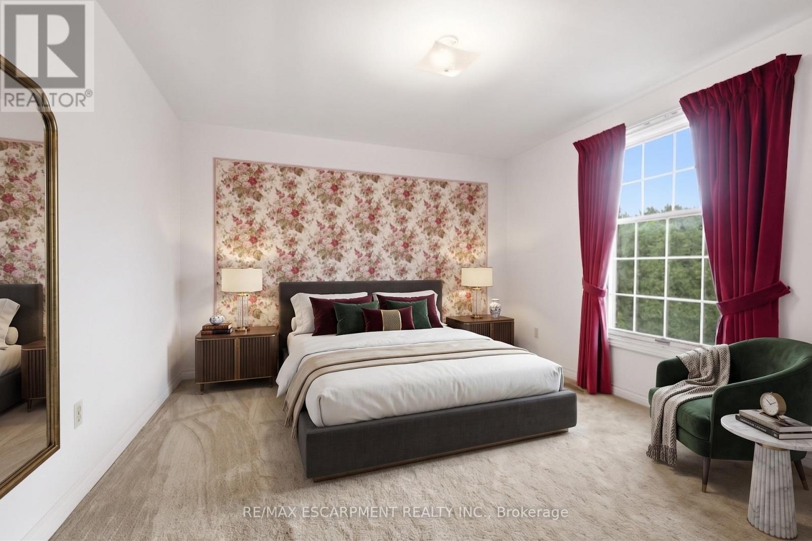 Virtually Staged - 19 Verdun Court, Hamilton, ON