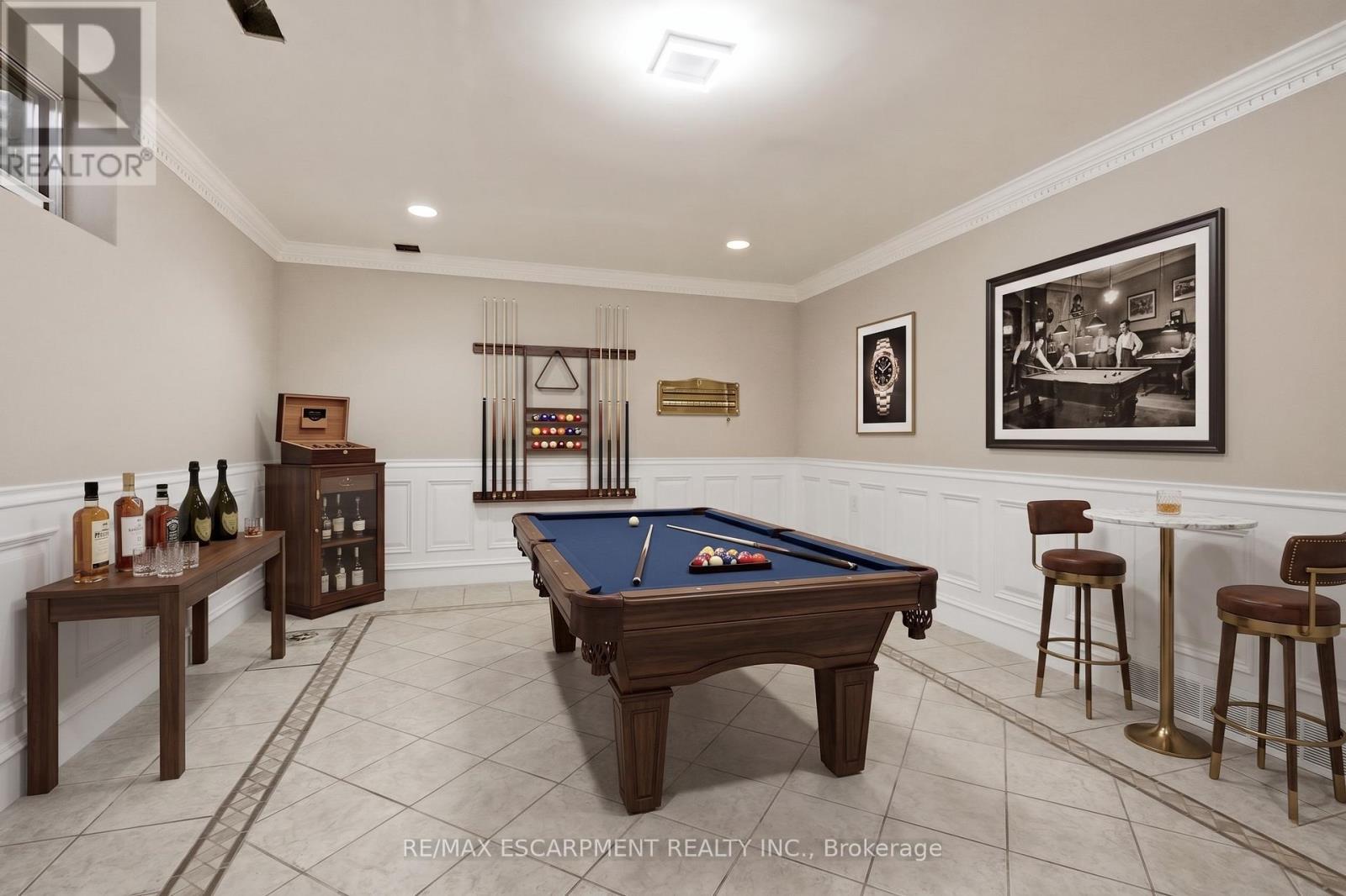 Virtually Staged - 19 Verdun Court, Hamilton, ON