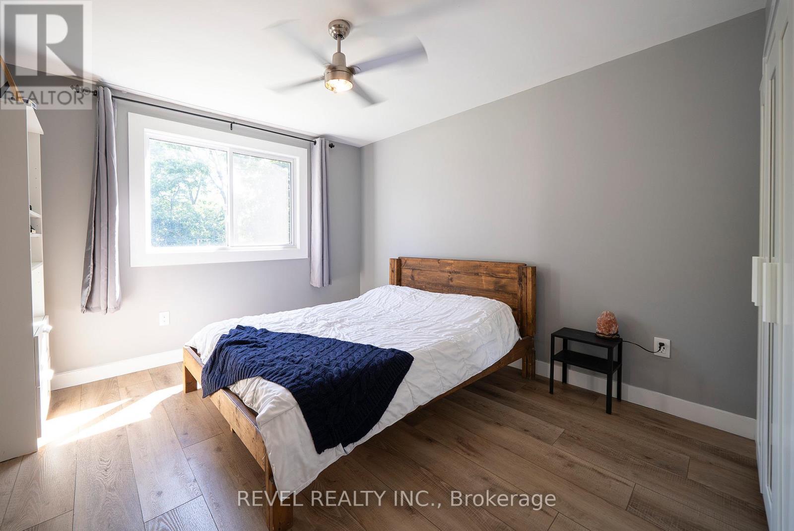 17 Flynn Avenue, Cambridge, ON